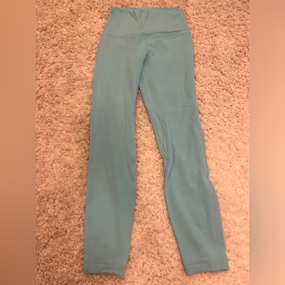 Light blue aligh 25 inch size 4 lulu leggings.
